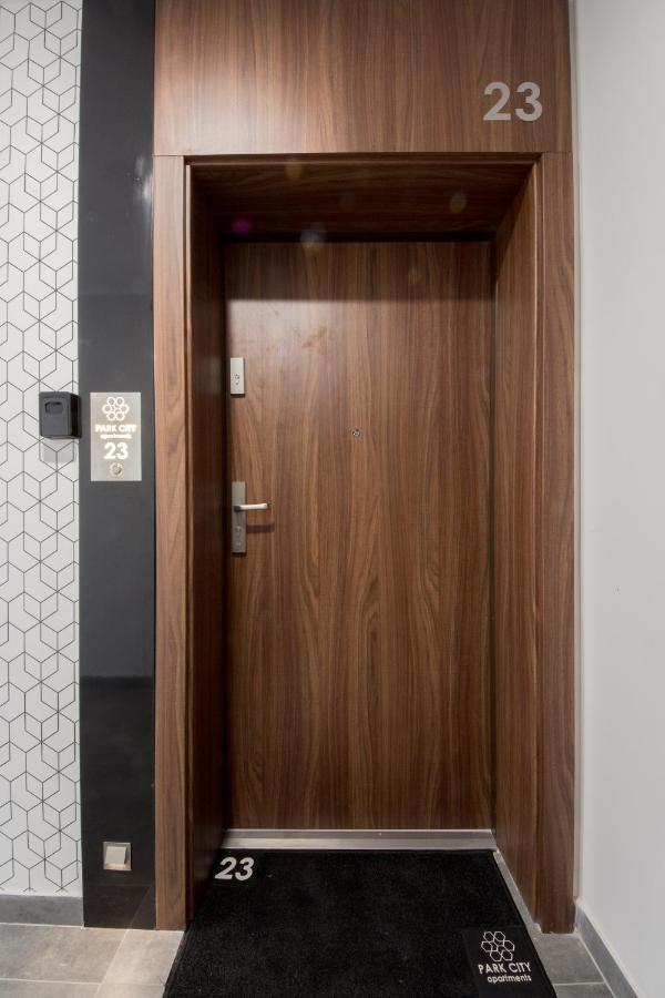 Apartament 23 Park City Ostrów Wielkopolski Eksteriør billede